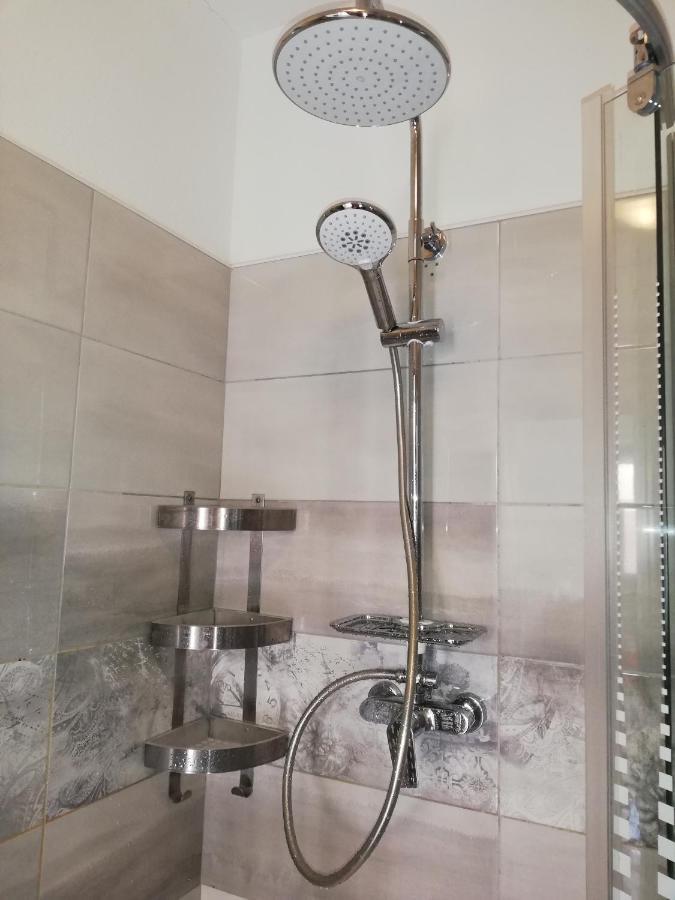 Apartman Postira Rot Bagian luar foto